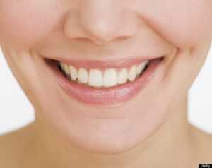 Mehr über den Artikel erfahren Biokompatibler Zahnersatz